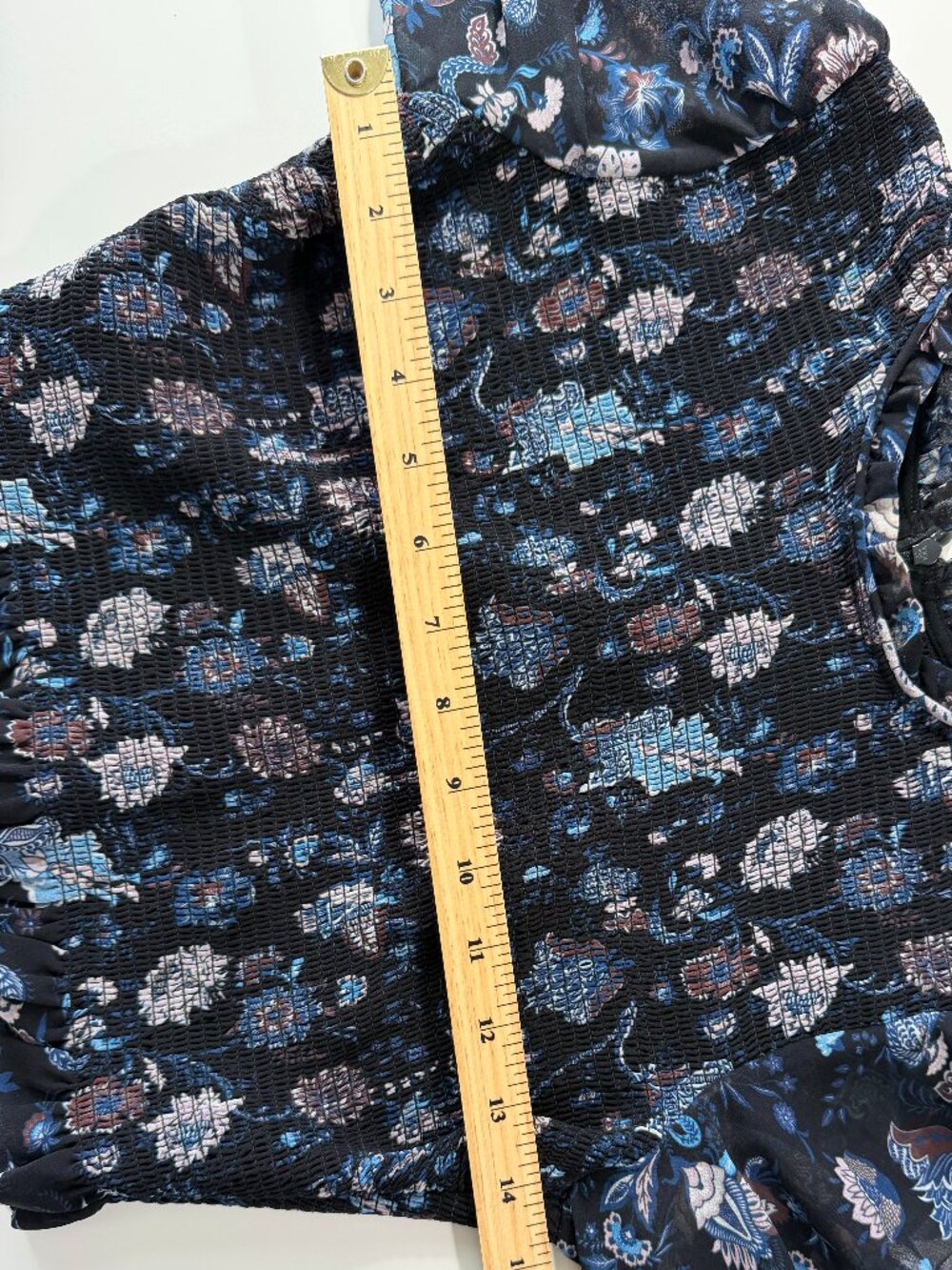 Aritzia Wilfred Tempest Blouse - Picture 5 of 10